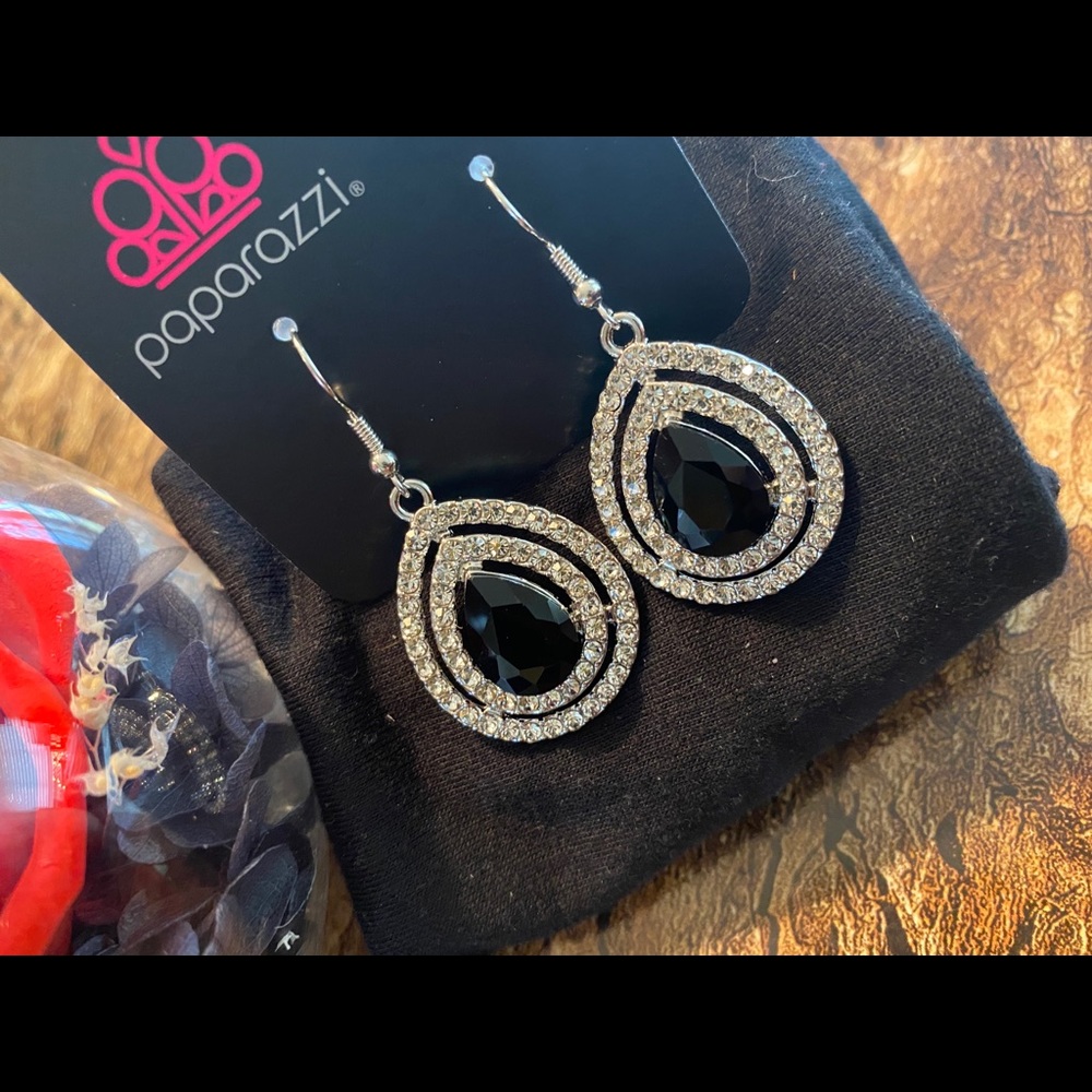 Black/Silver Teardrop Earrings